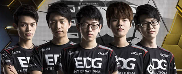 轻运动员看 轻运动员看