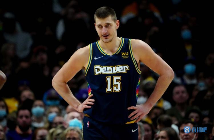 令人瞩目的 令人瞩目的