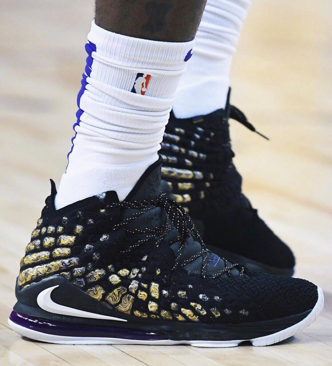 中微调提供 中微调提供